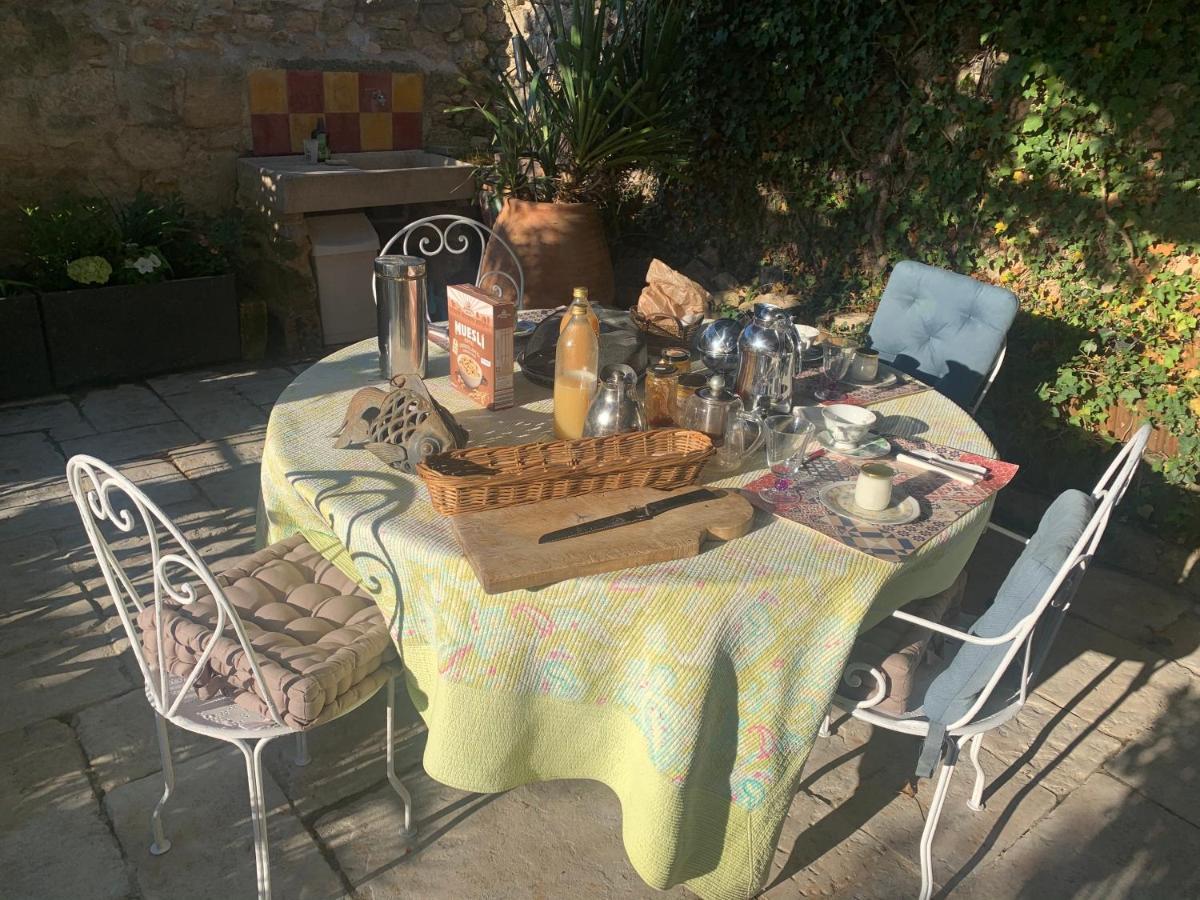 Frühstückspension La Villageoise, Troglodyte Pitoresque Au Coeur Du Village *